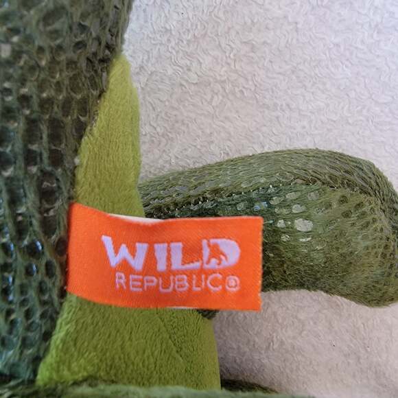 Wild Republic diplodocus dinosaur plush - Picture 5 of 6